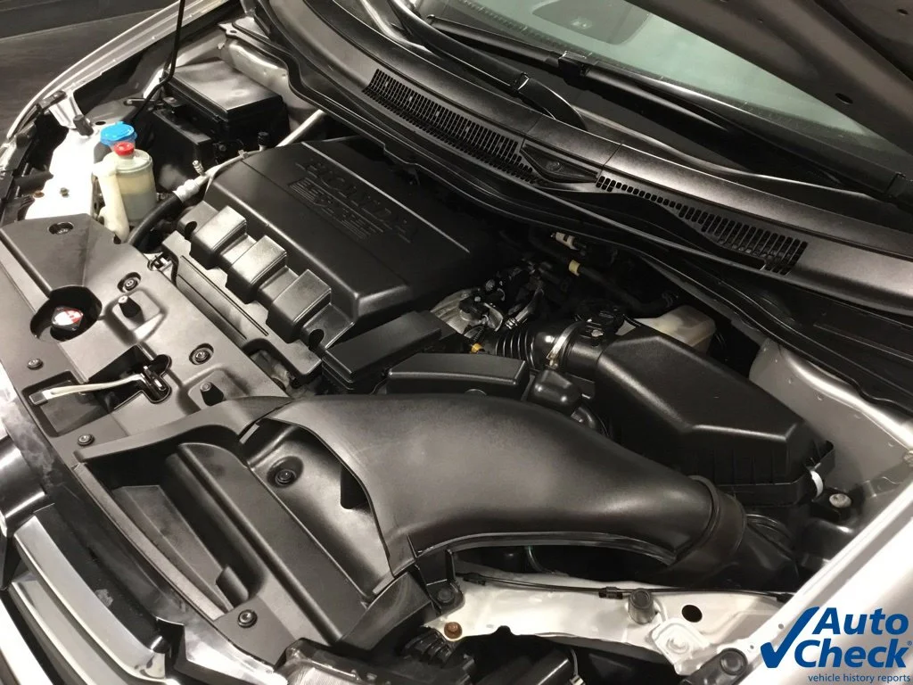 Used 2015 Silver Honda EX-L image 42