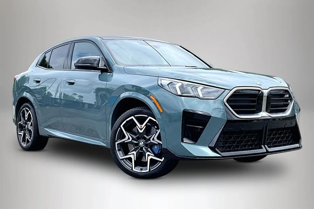 2025 BMW X2 M35i's photo