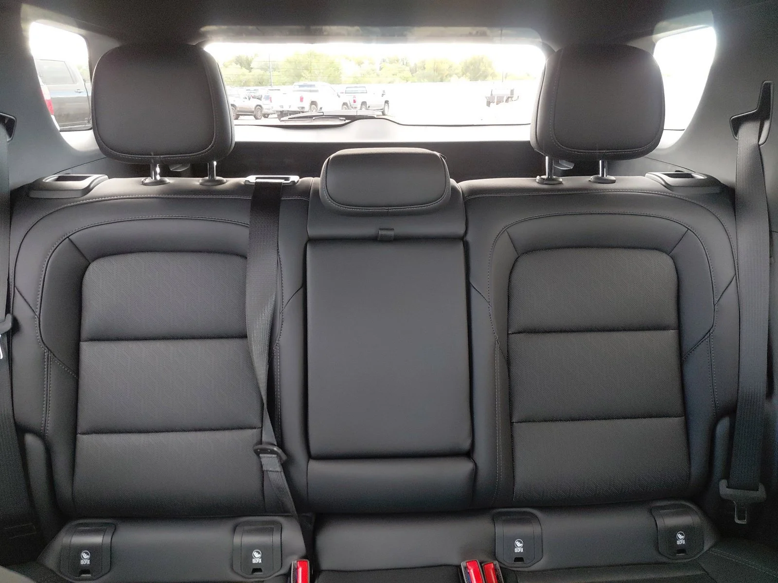2027 Chevrolet Equinox LT - Photo 35