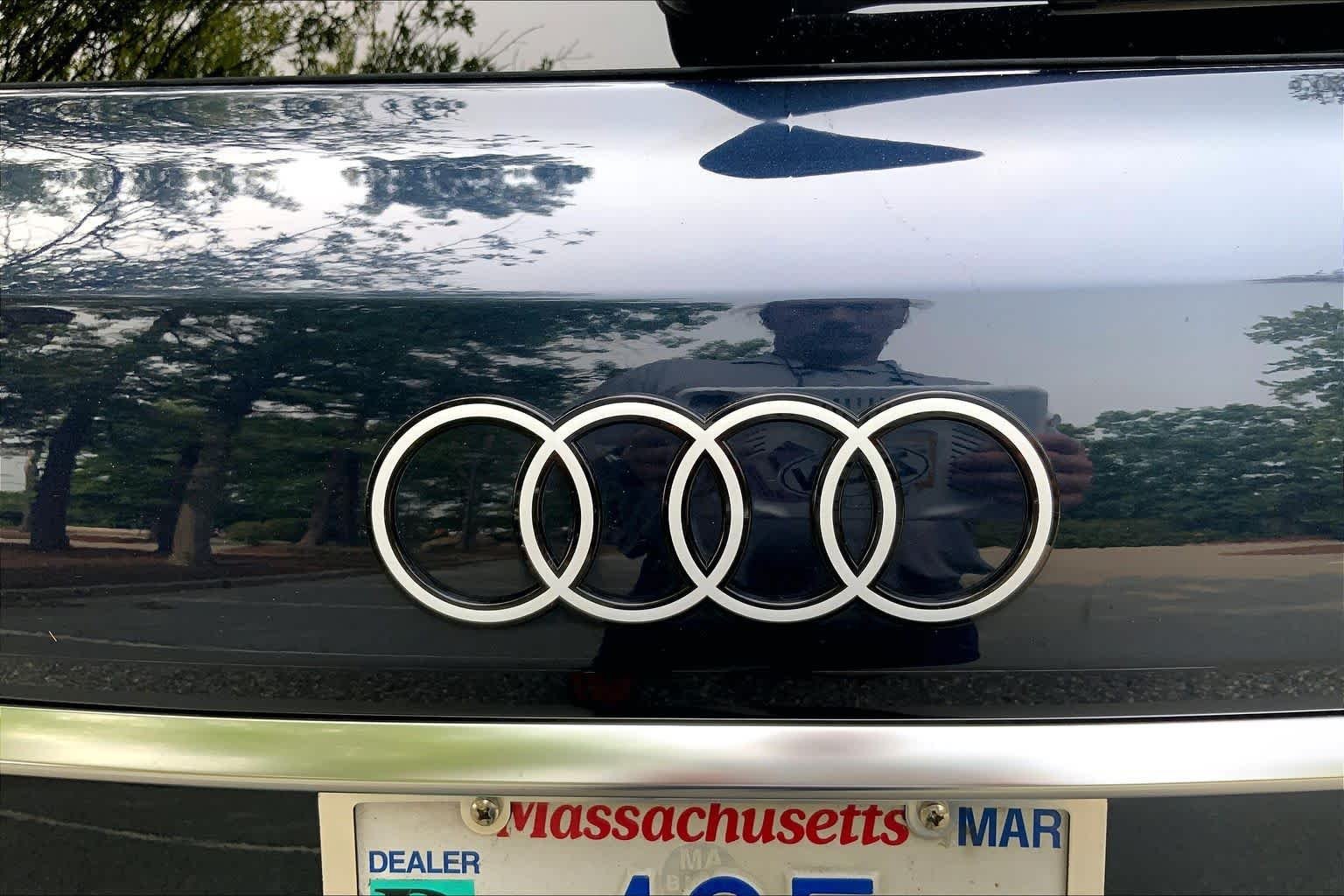 Used 2025 Waitomo Blue Metallic Audi Premium Plus image 30