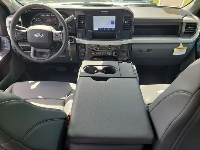 New 2026 Oxford White Ford XL image 15