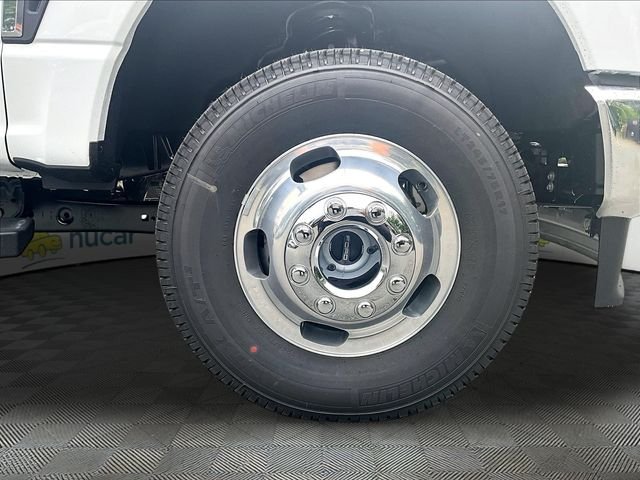 New 2026 White Ford XLT image 13