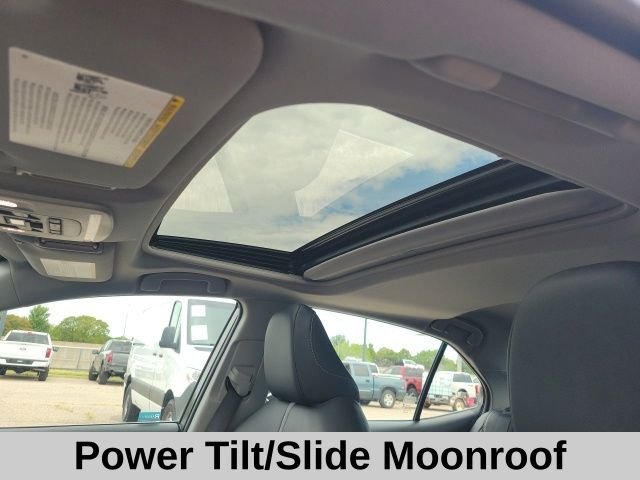 Used 2023 Predawn Gray Mica Toyota SE image 7