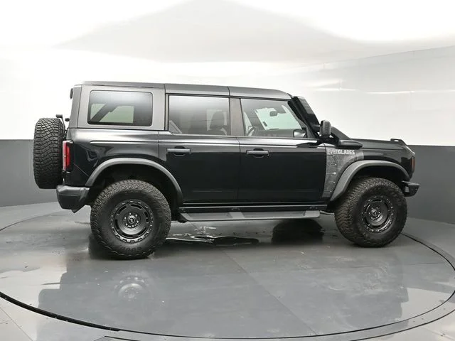 Used 2024 Black Ford Everglades image 8