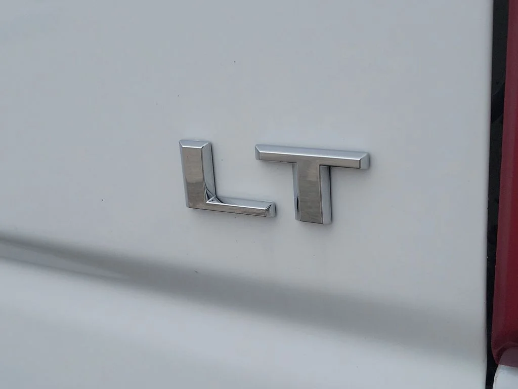 Used 2020  Chevrolet LT image 7