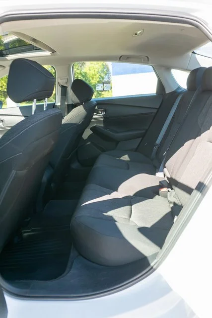 Used 2024 White Honda EX image 12