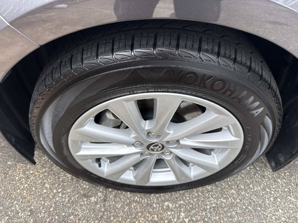 Used 2025 Gray Toyota SE image 11