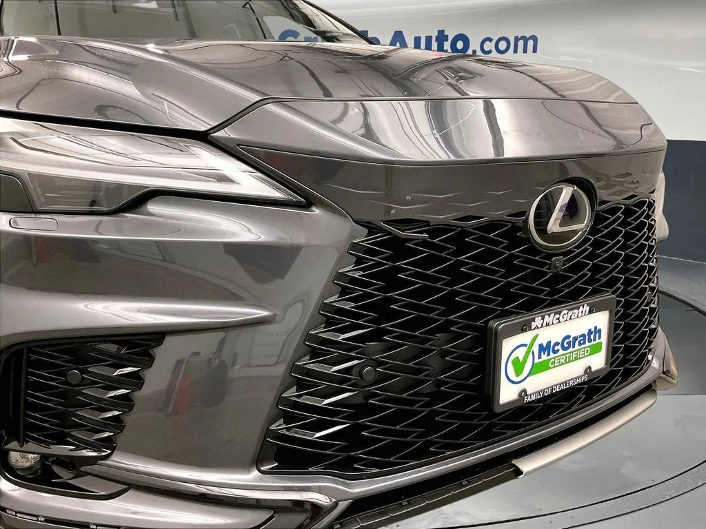 Used 2025 Gray Lexus 500h F SPORT Performance image 32