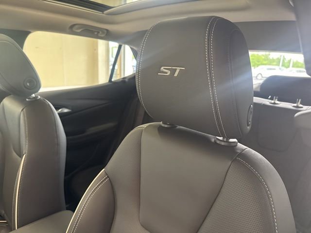 2026 Buick Encore GX Sport Touring - Photo 9