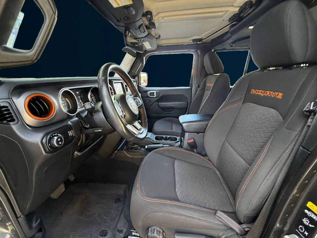 Used 2023 Gray Jeep Mojave image 10