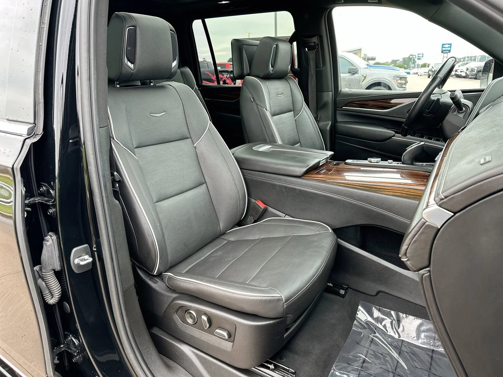 2021 Cadillac Escalade ESV Premium Luxury - Photo 28