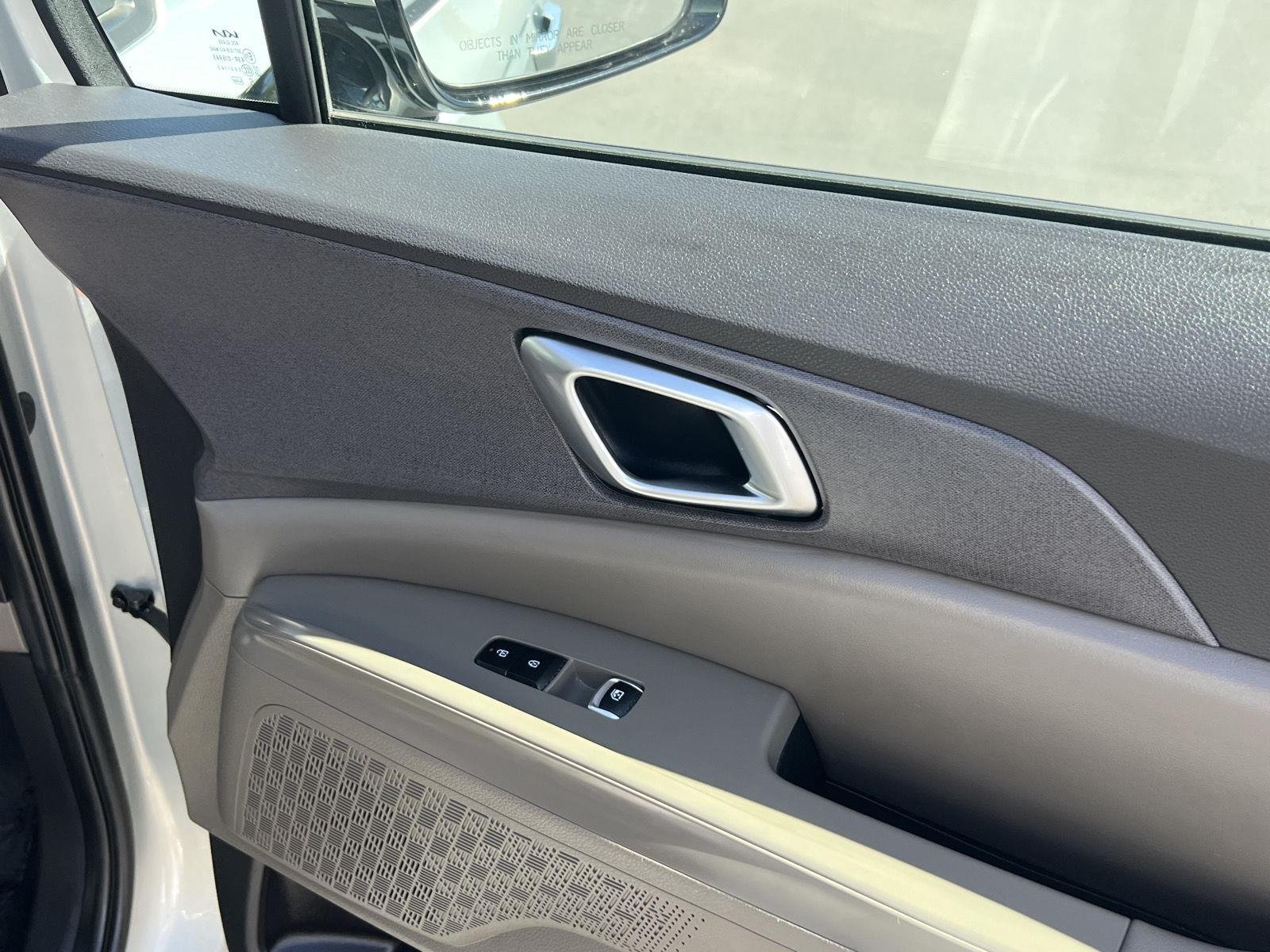 2026 Kia Carnival EX - Photo 19
