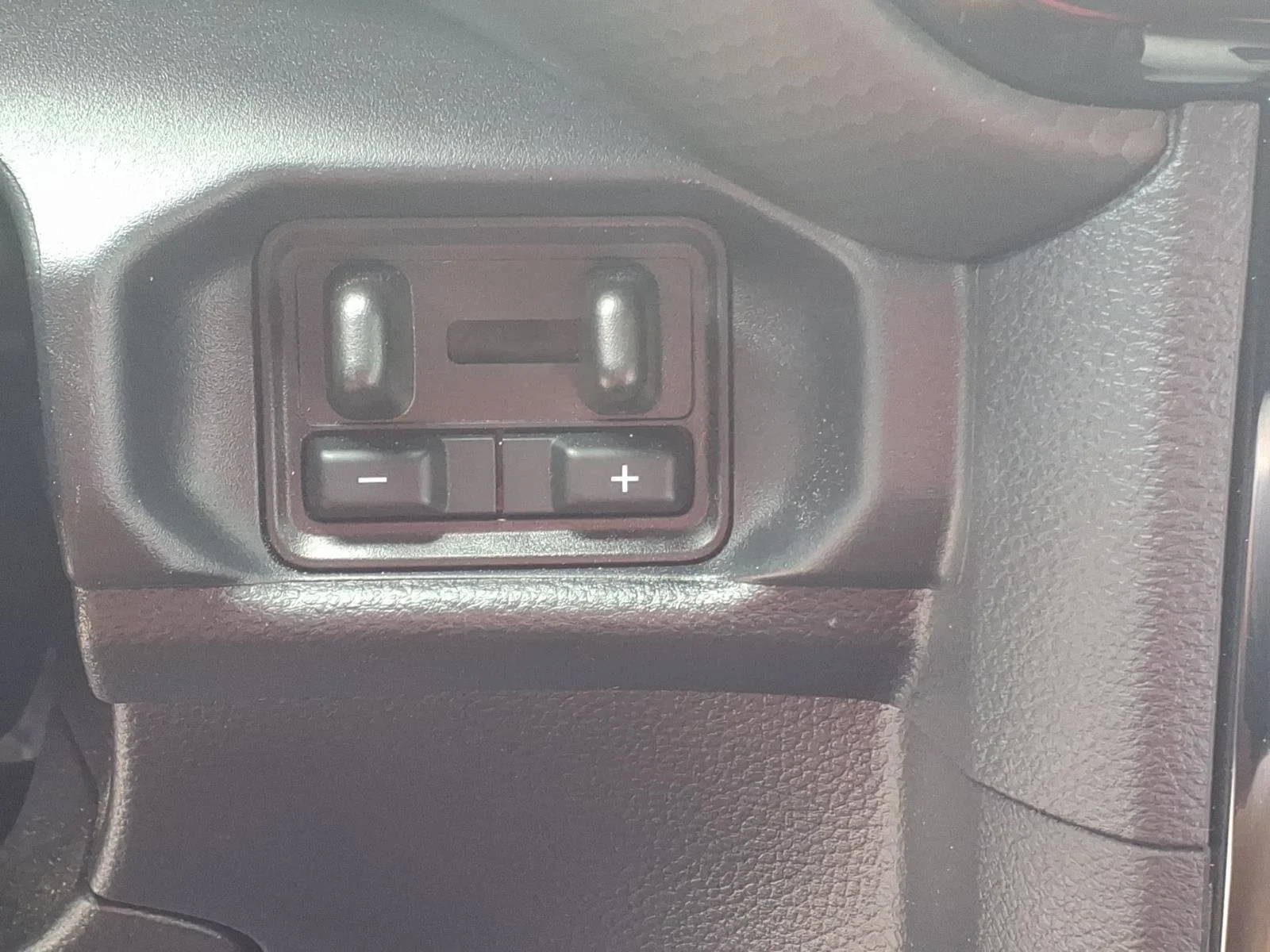 Used 2025 Marsh Gray Ford Raptor image 27
