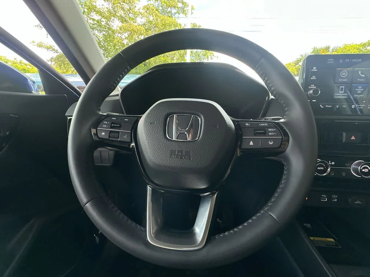 Used 2024 Still Night Pearl Honda EX-L image 15