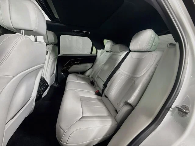 Certified Used 2023 White Land Rover SE image 24