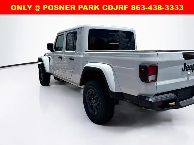 New 2026 Bright White Clear-Coat Exterior Paint Jeep  image 7