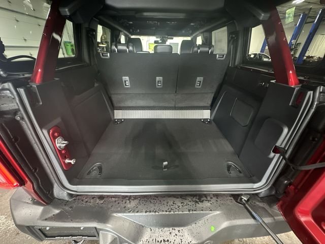 New 2026 Ruby Red Metallic Tinted Clearcoat Ford Outer Banks® image 26