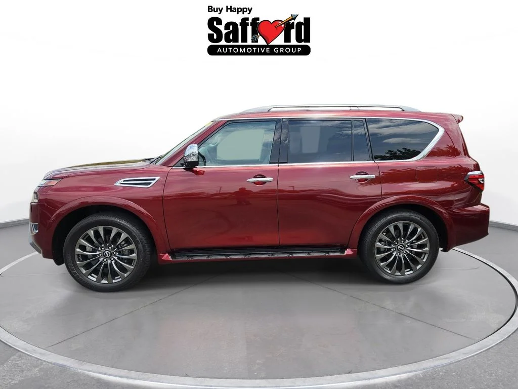 Used 2023 Red Nissan Platinum image 11