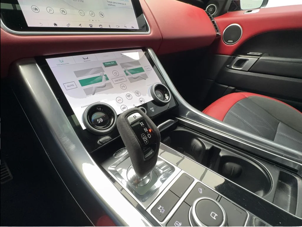Used 2019 Black Land Rover HST image 41
