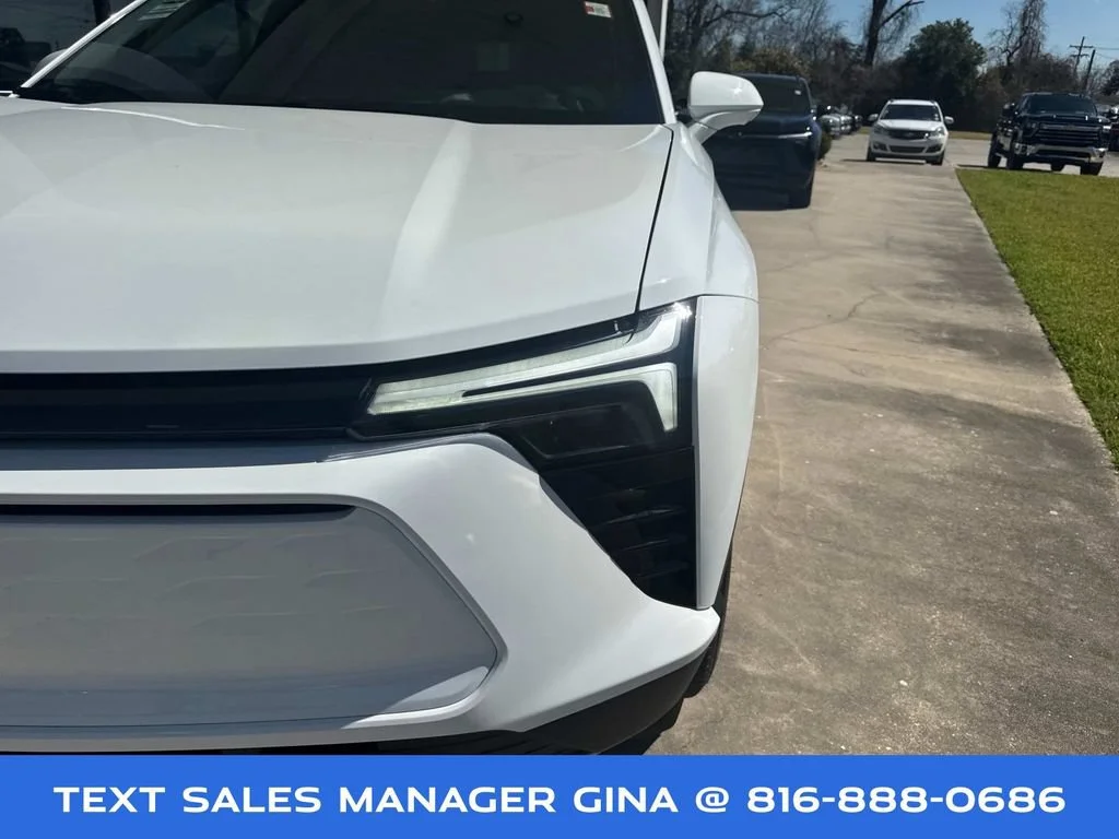 2025 Chevrolet Blazer EV LT - Photo 15