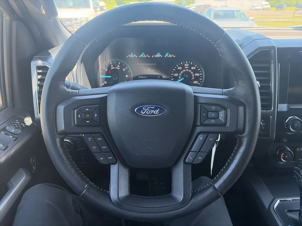 Certified Used 2020 Oxford White Ford XLT image 20