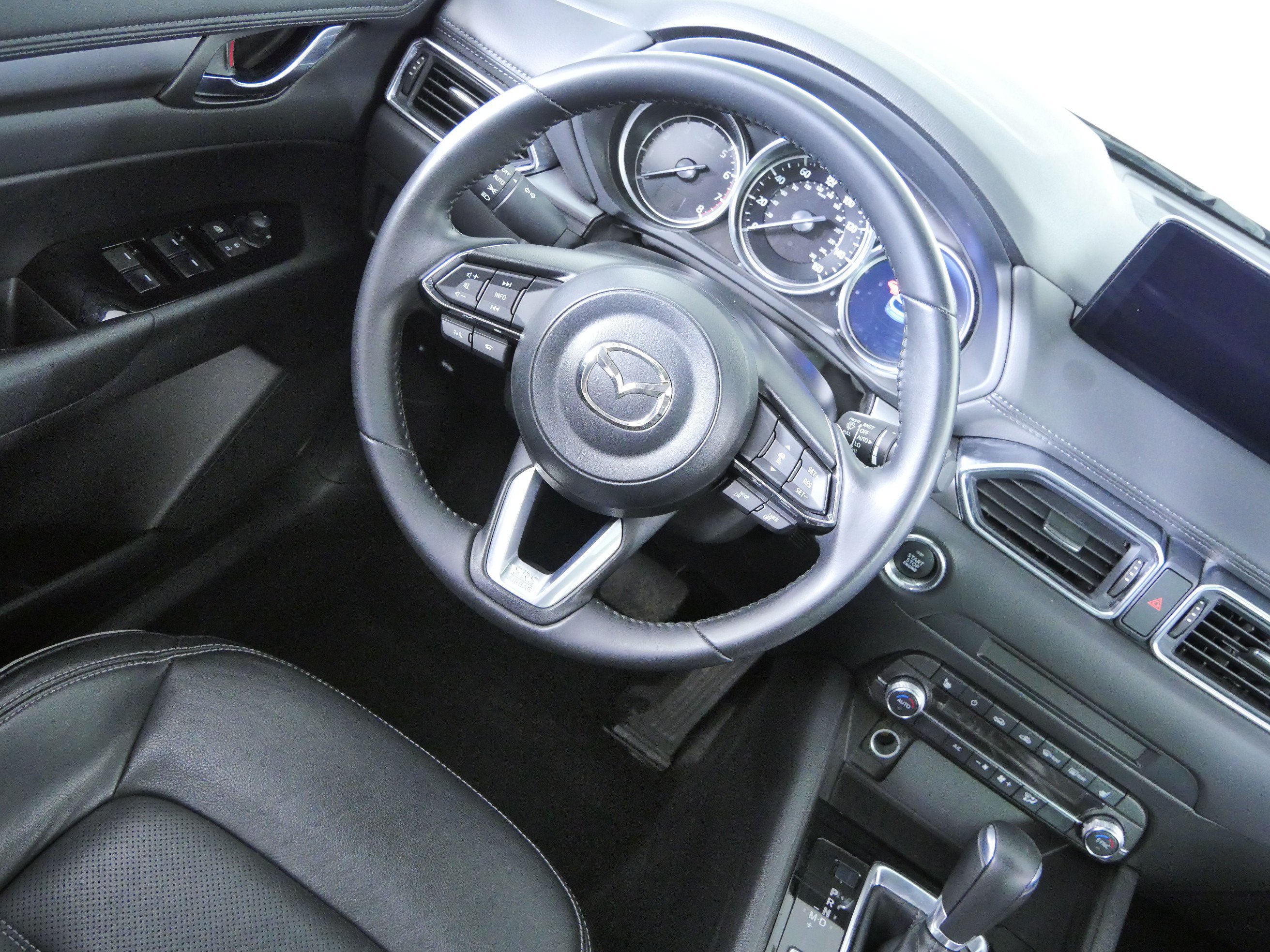 Used 2025 Jet Black Mica Mazda 2.5 S Preferred Package image 17