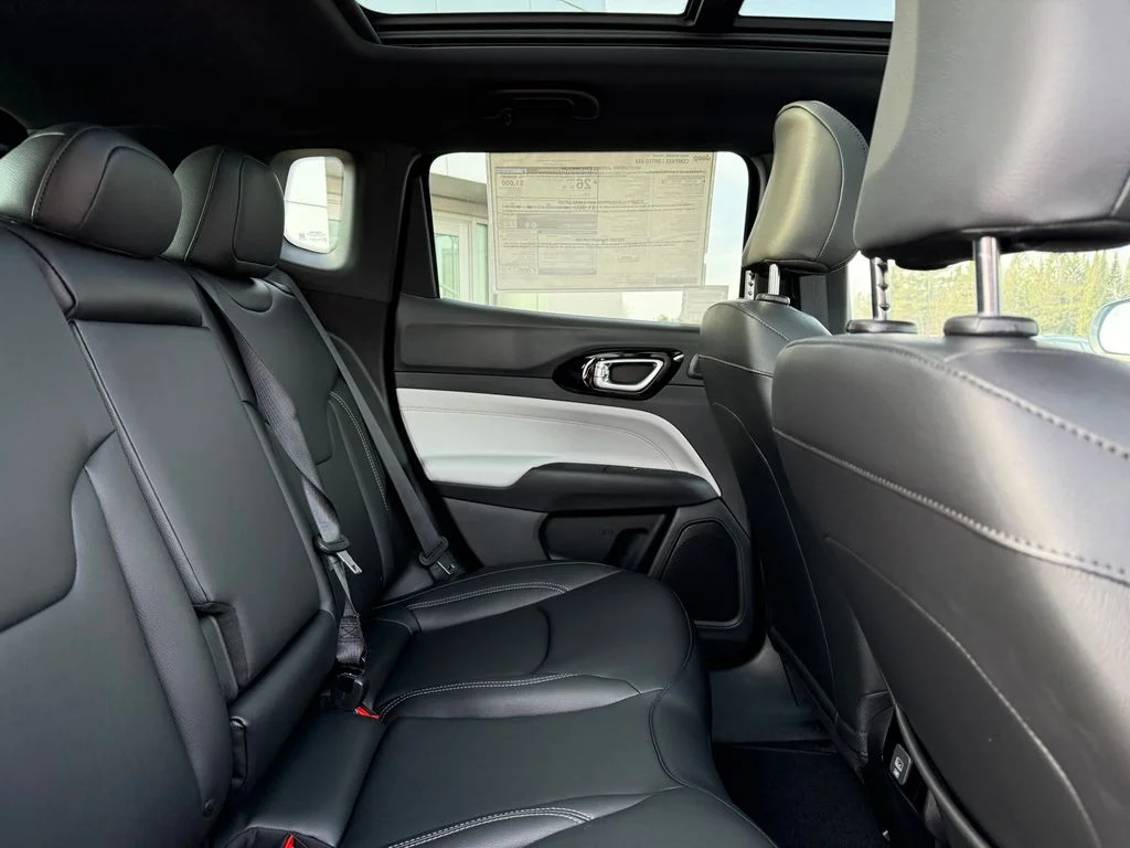 2026 Jeep Compass Limited - Photo 13