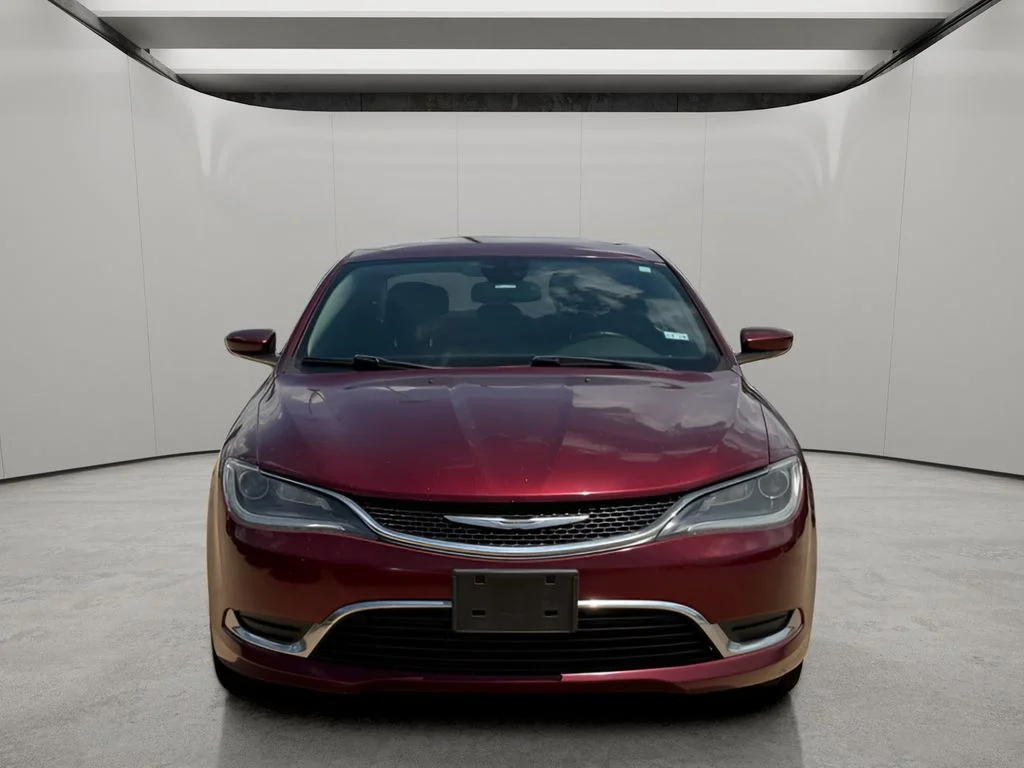 Used 2015 Velvet Red Pearlcoat Chrysler Limited image 9