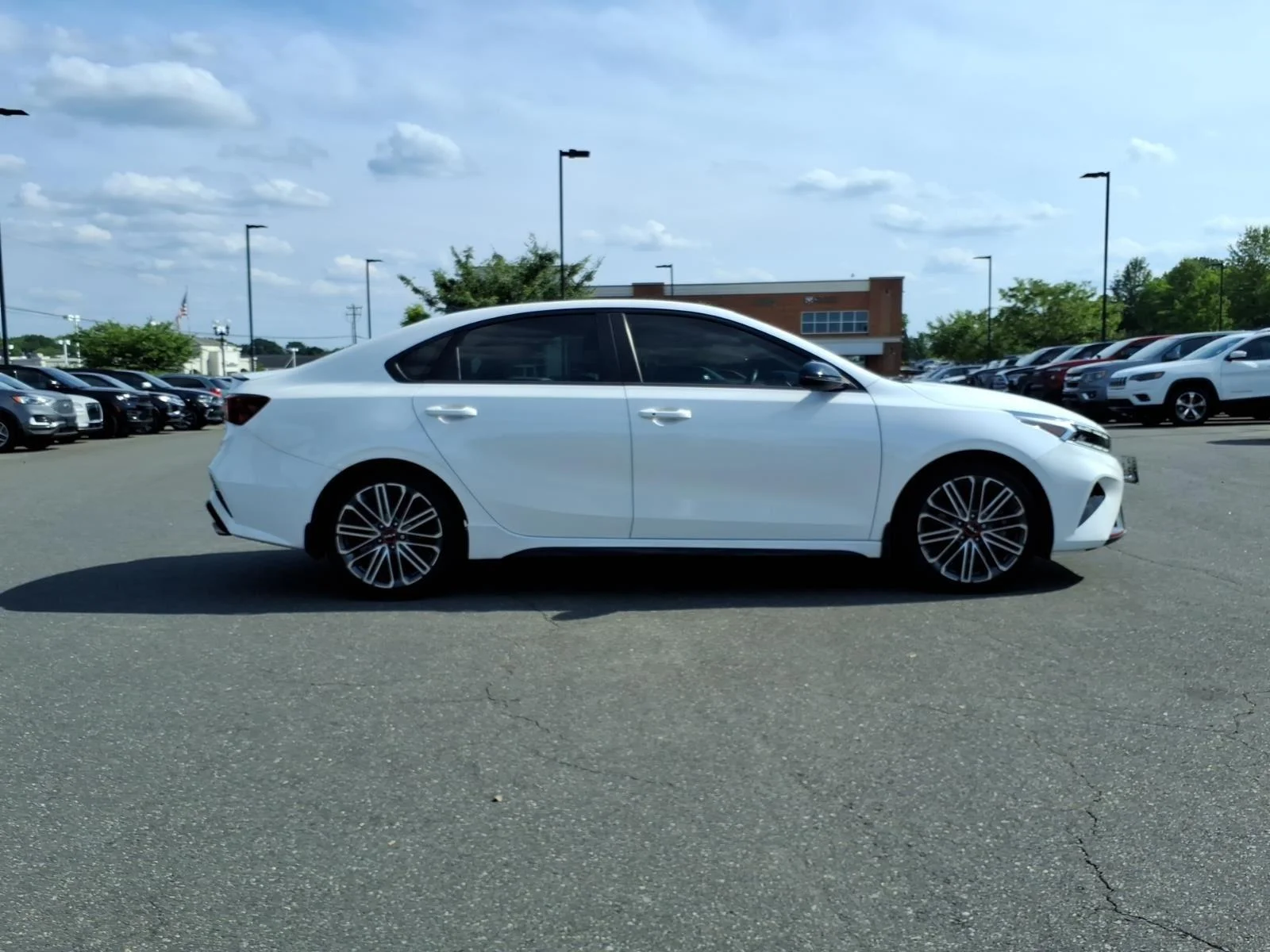 Used 2024 Snow White Pearl Kia GT image 11