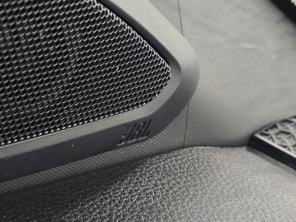 2026 Toyota Tundra Limited - Photo 12