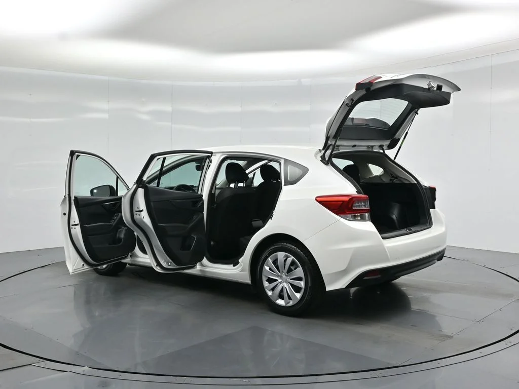 Used 2021 White Subaru Base image 27