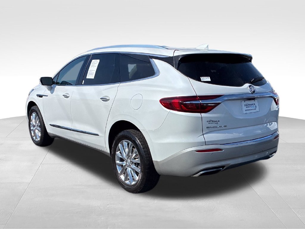 Used 2021 White Buick Essence image 3