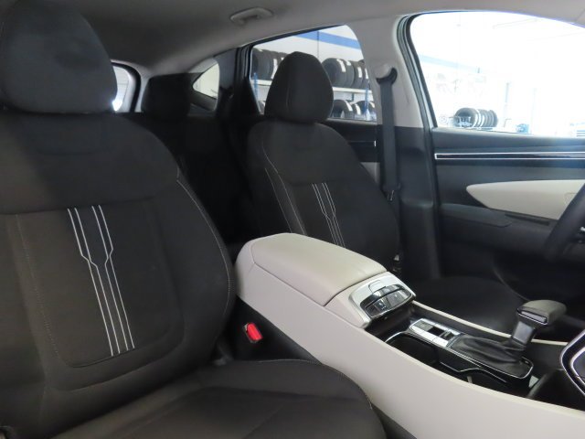 Used 2024 White Pearl Hyundai SEL image 6
