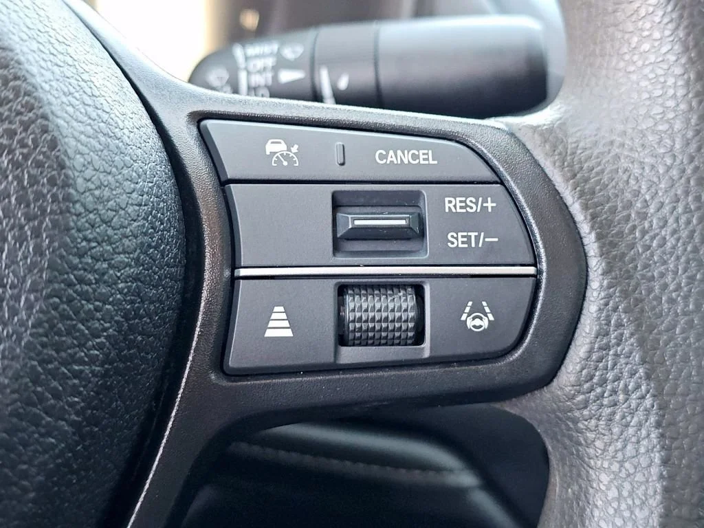 Used 2024 White Honda LX image 12