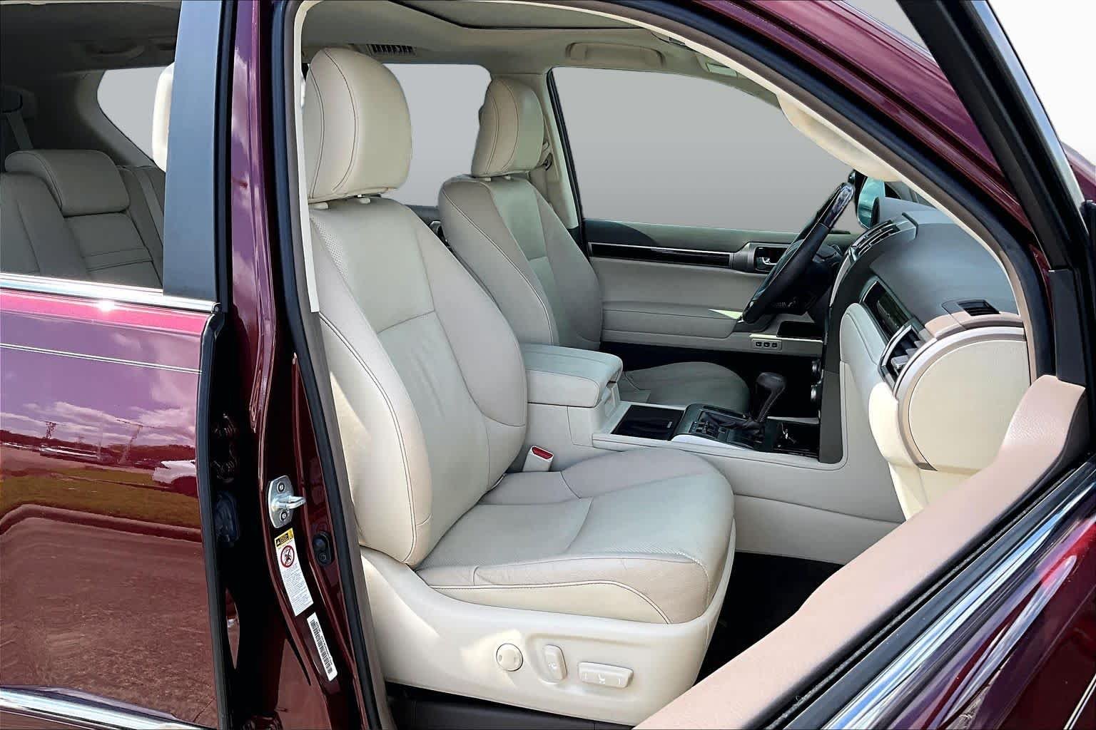 Used 2019 Claret Mica Lexus Premium image 9