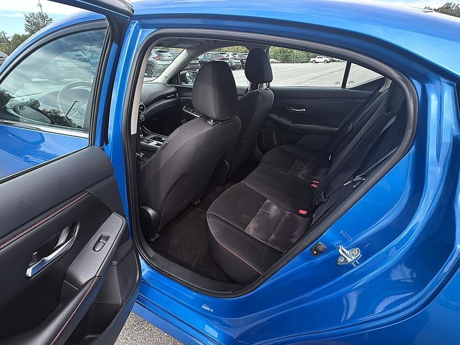 Used 2025 Electric Blue Metallic Nissan SR image 36