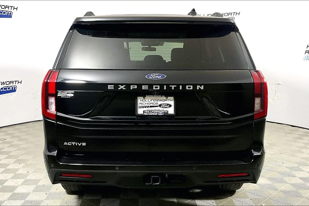 Certified Used 2025 Black Metallic Ford Active image 4