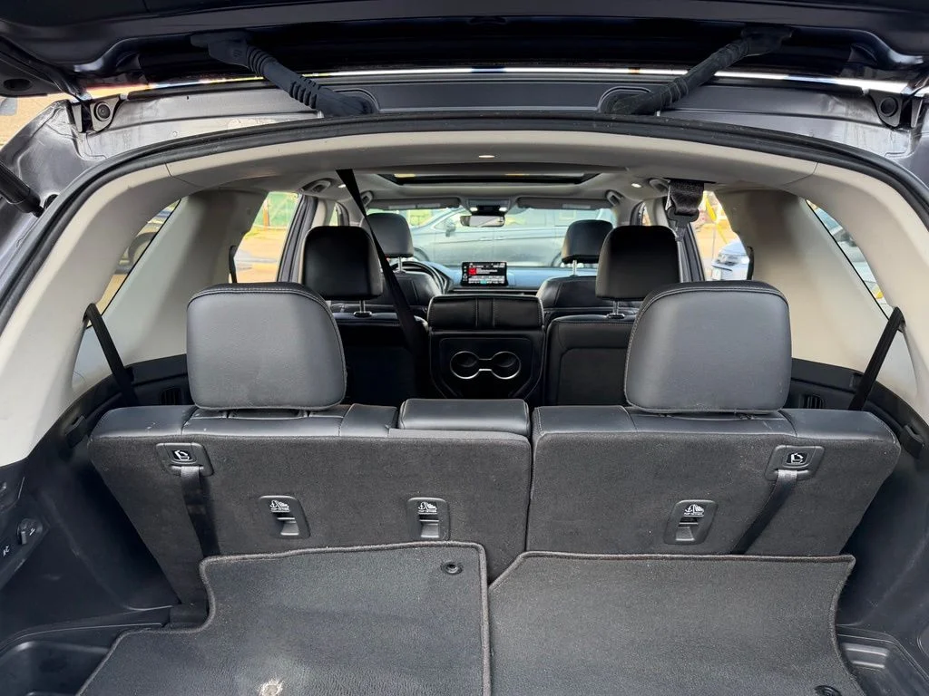 Used 2023 Gray Honda Touring image 7