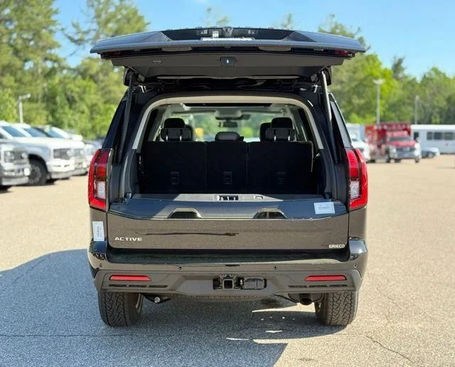 New 2026 Agate Black Metallic Ford Active image 6