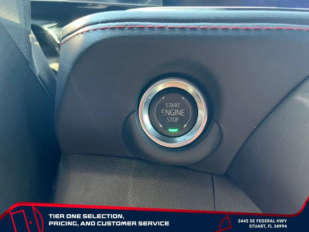 Used 2025 Black Chevrolet RST image 30