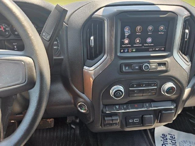 New 2025 Summit White GMC Pro image 17