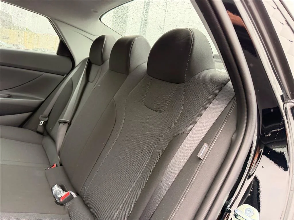 Used 2026 Black Hyundai SE image 9