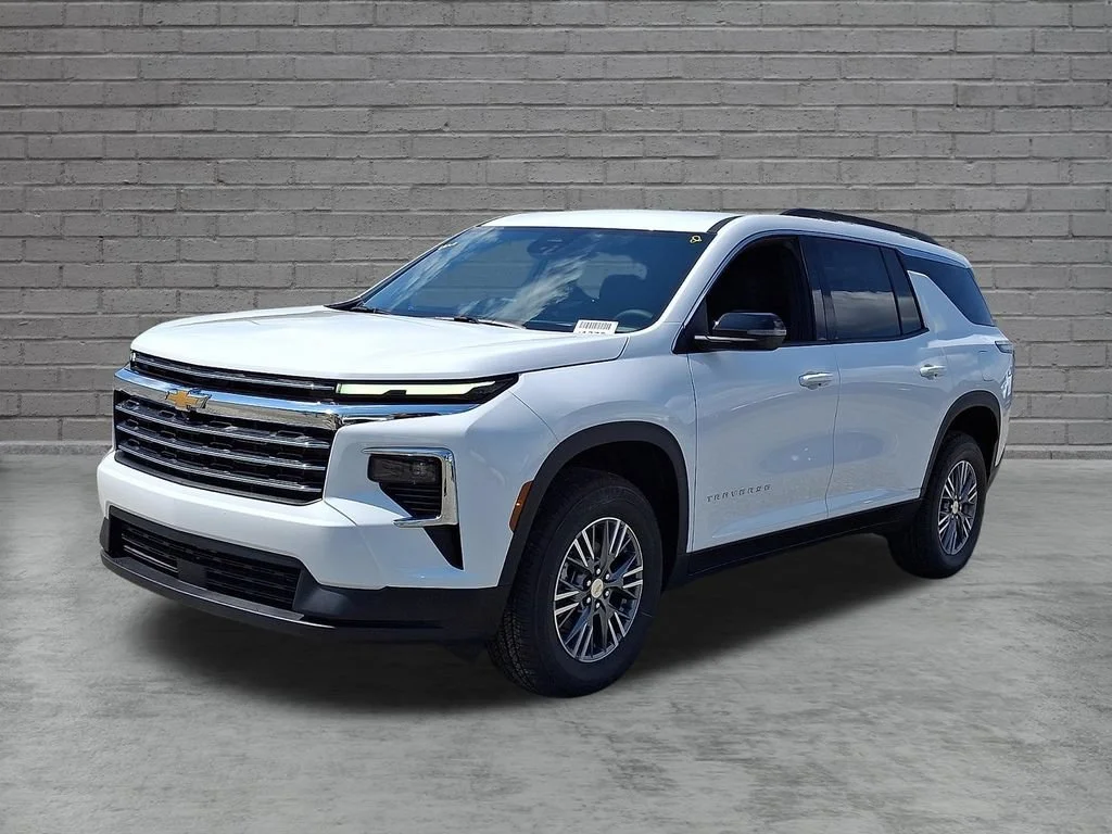 New 2027 Summit White Chevrolet LT image 4