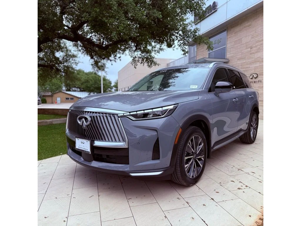 New 2026 Harbor Gray INFINITI Luxe AWD image 2