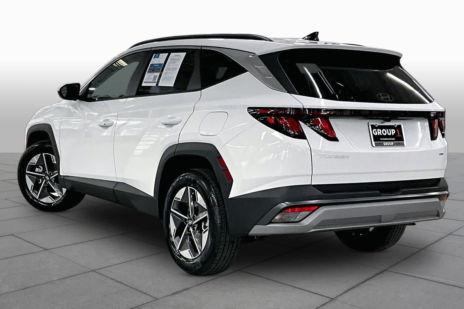 Used 2026 Serenity White Pearl Hyundai SEL image 12
