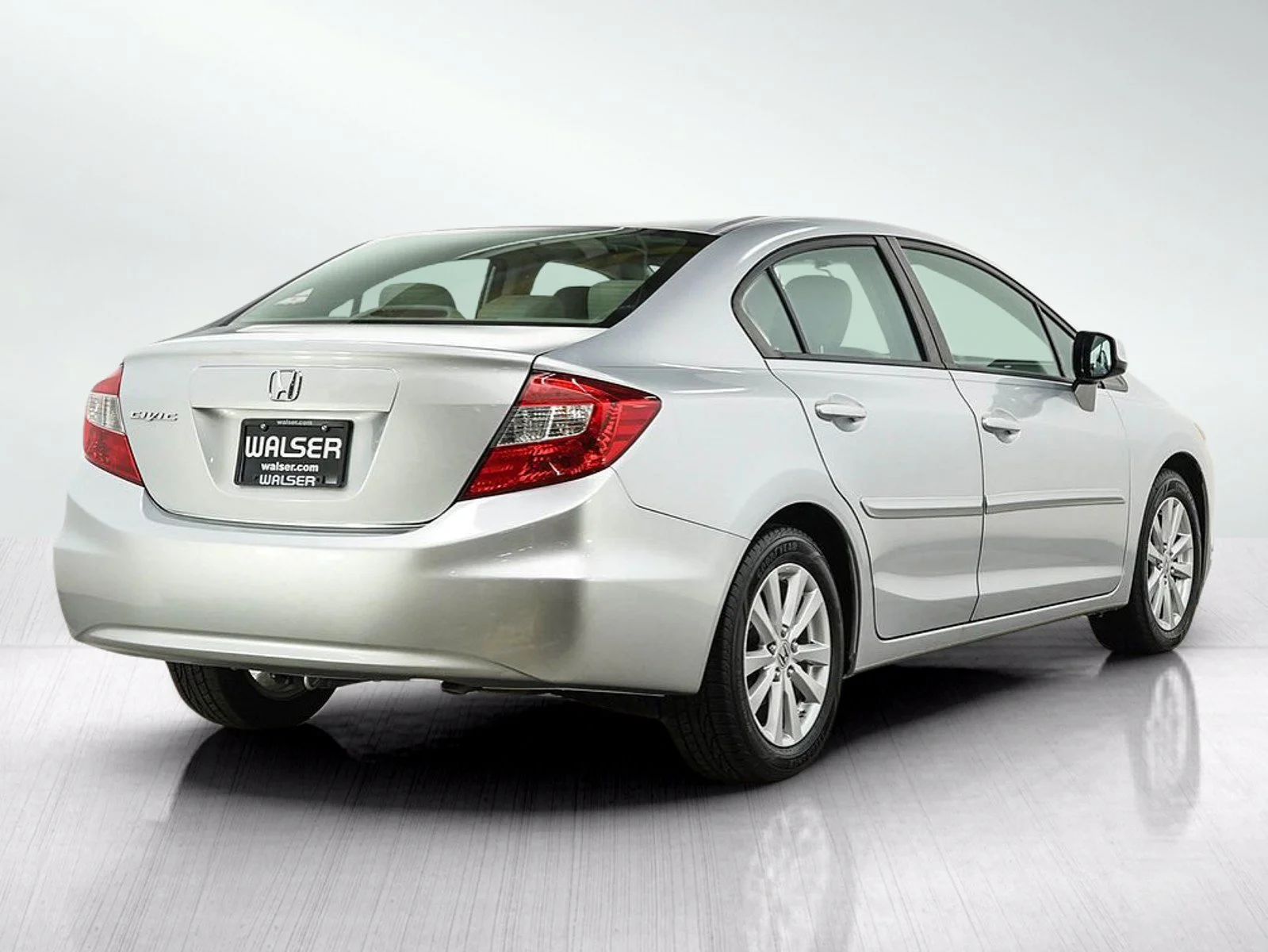 Used 2012 Alabaster Silver Metallic Honda EX-L SEDAN image 5