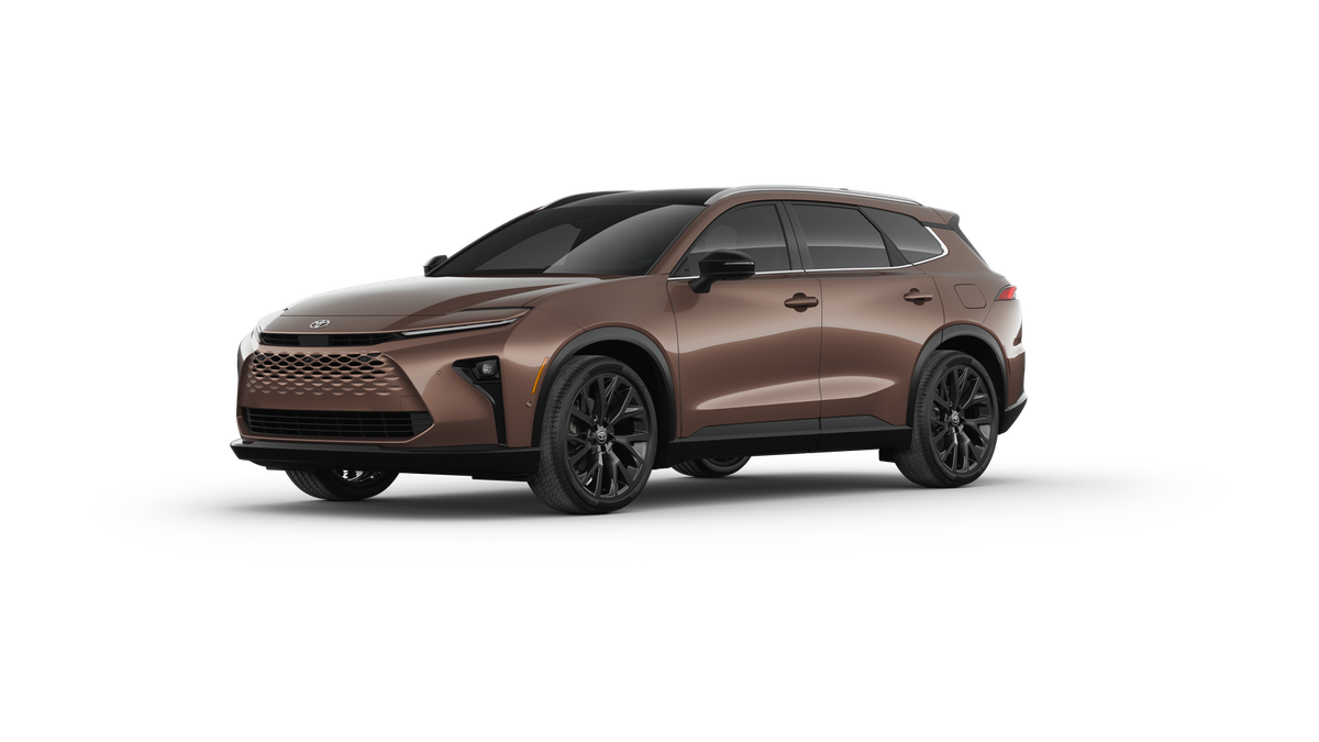 2025 Toyota Crown Signia Limited - Photo 3