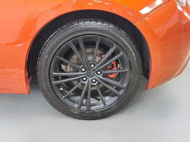 Used 2015  Scion NA image 22
