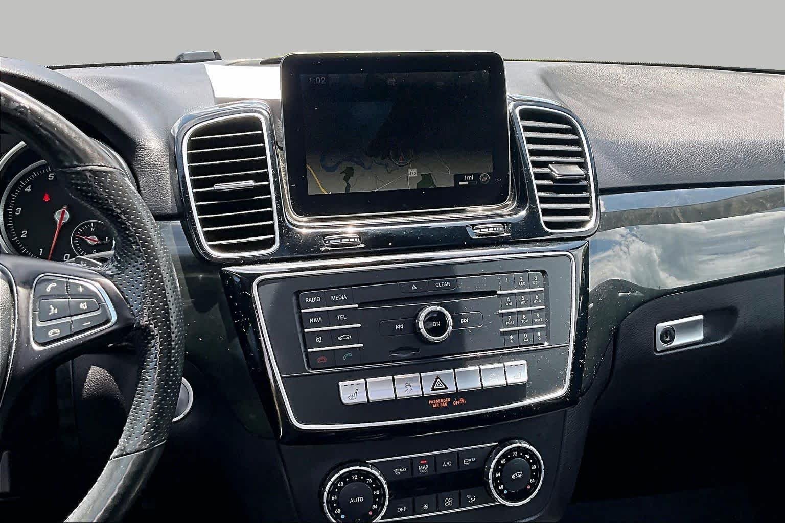 Used 2017 Black Mercedes-Benz GLE 350 image 7