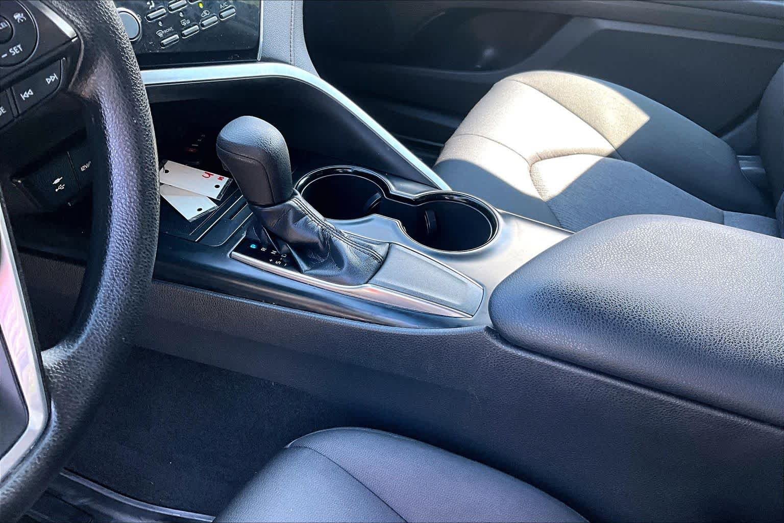 Used 2018 Ruby Flare Pearl Toyota LE image 15
